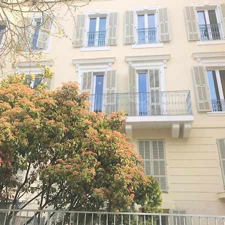 Le Studio Terrasse Proche Mer 104 Nice Luaran gambar